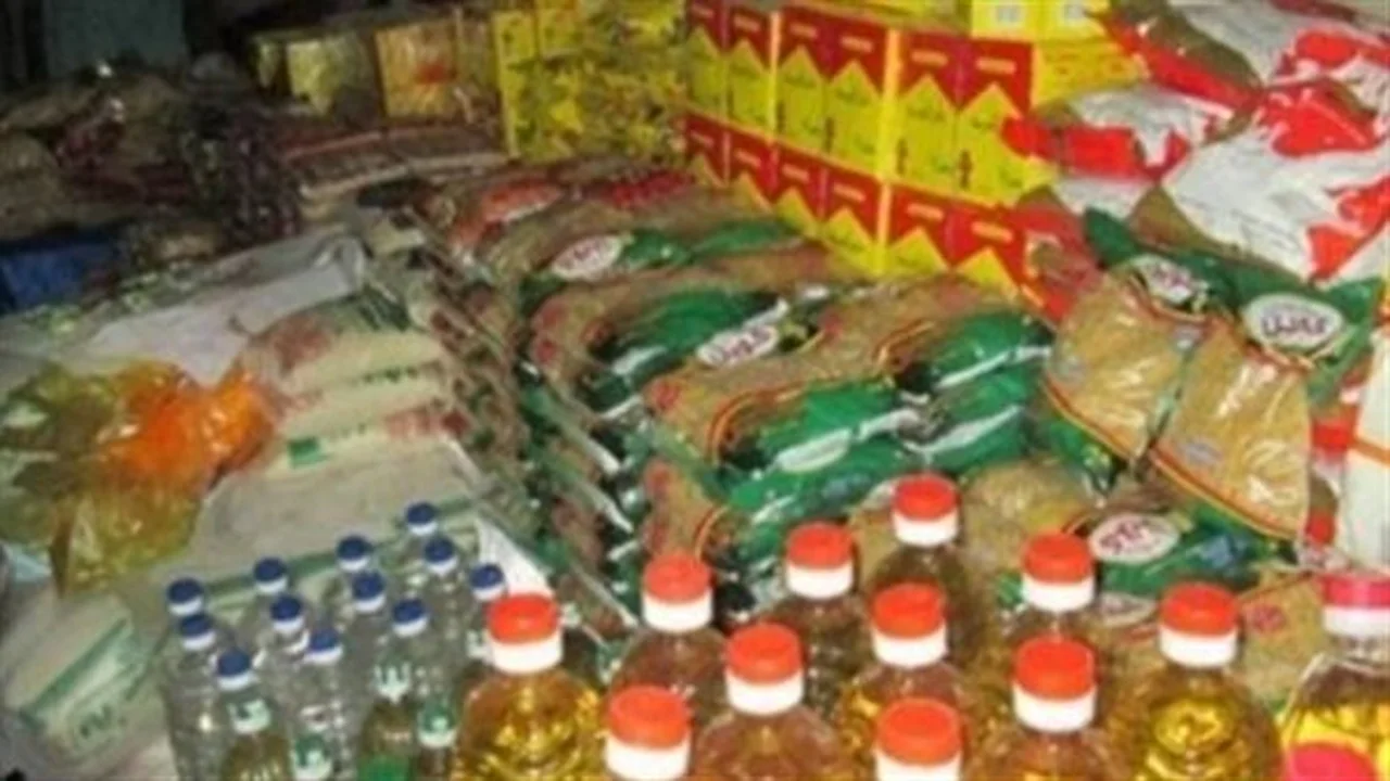 أسعار جديدة لشهر أغسطس.. تفاصيل تكاليف الزيت والسكر والمكرونة على بطاقة التموين